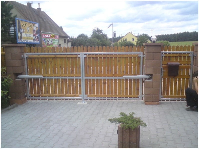 img00007.jpg